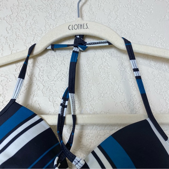 Cupshe one piece swimsuit - Picture 5 of 10